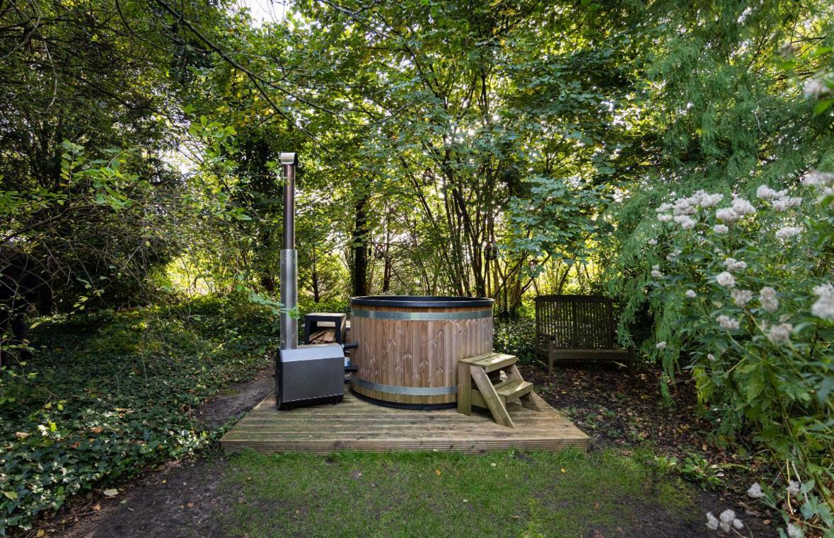 Little Escape No 2 Villa Laren  Luaran gambar